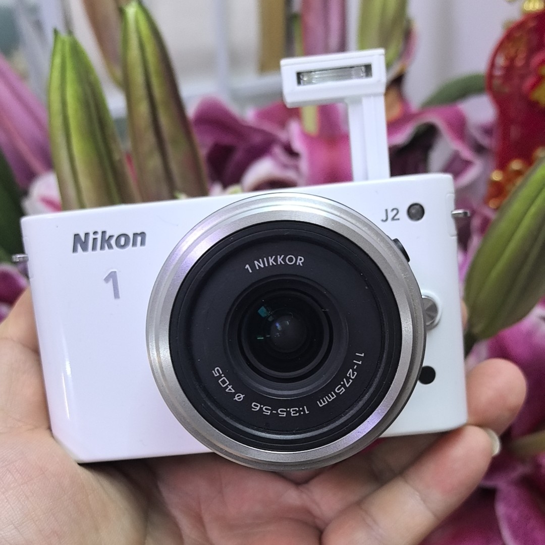 99新 Nikon/尼康 J2微单相机，功能正常，配件齐全。数码相机