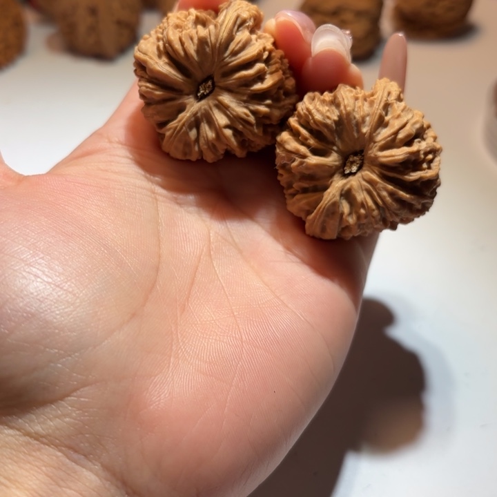 吊坠文玩核桃3号39-39-37