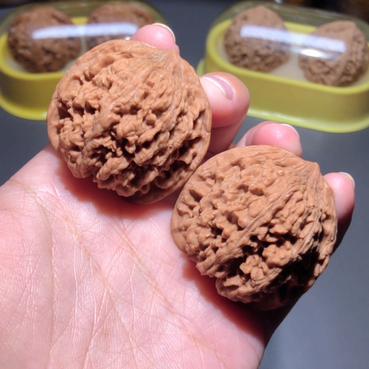 文玩核桃把件39尺全品满天星