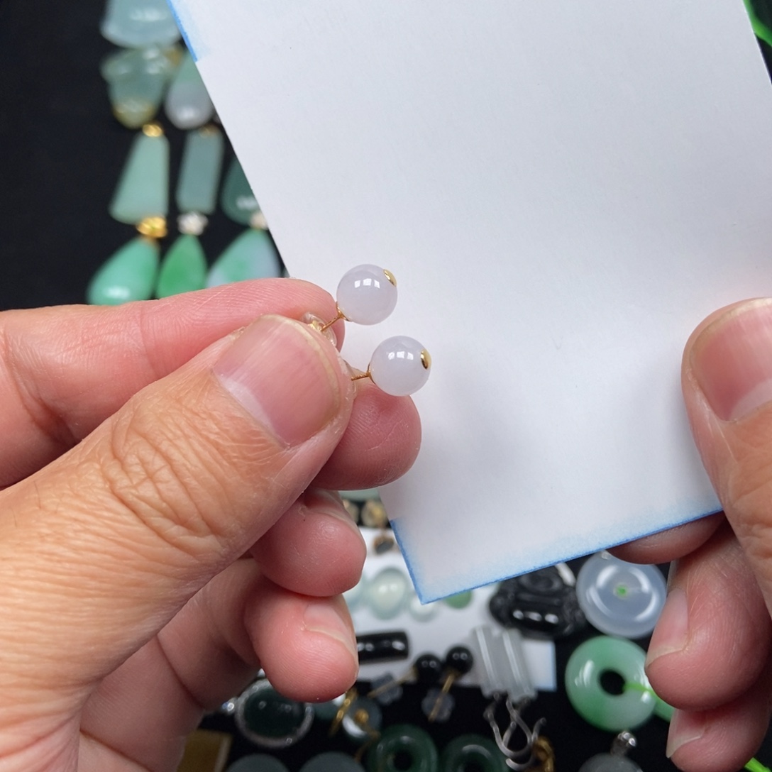 翡翠未镶嵌颈饰耳钉