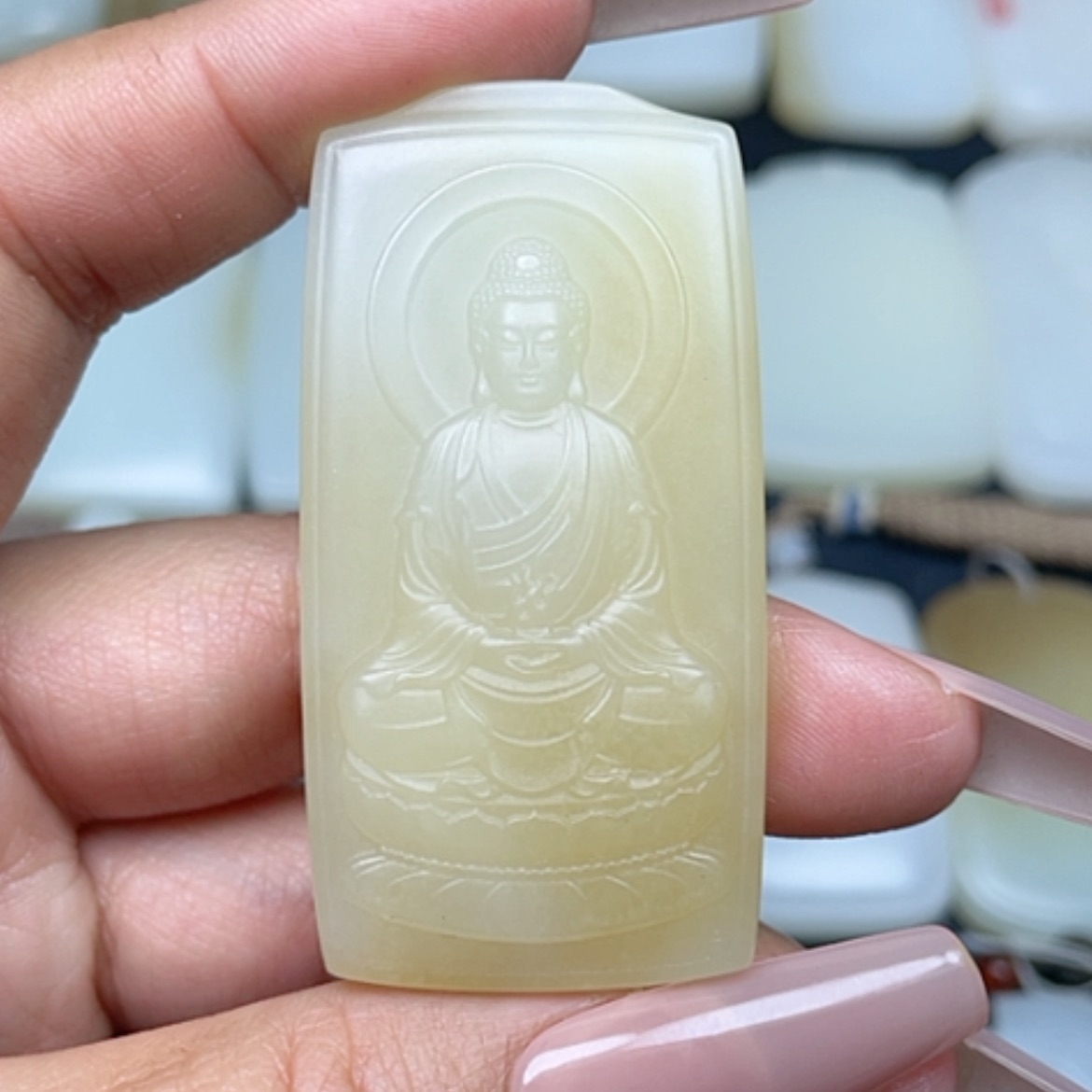 【闪购商品】颈饰未镶嵌和田玉高****帮