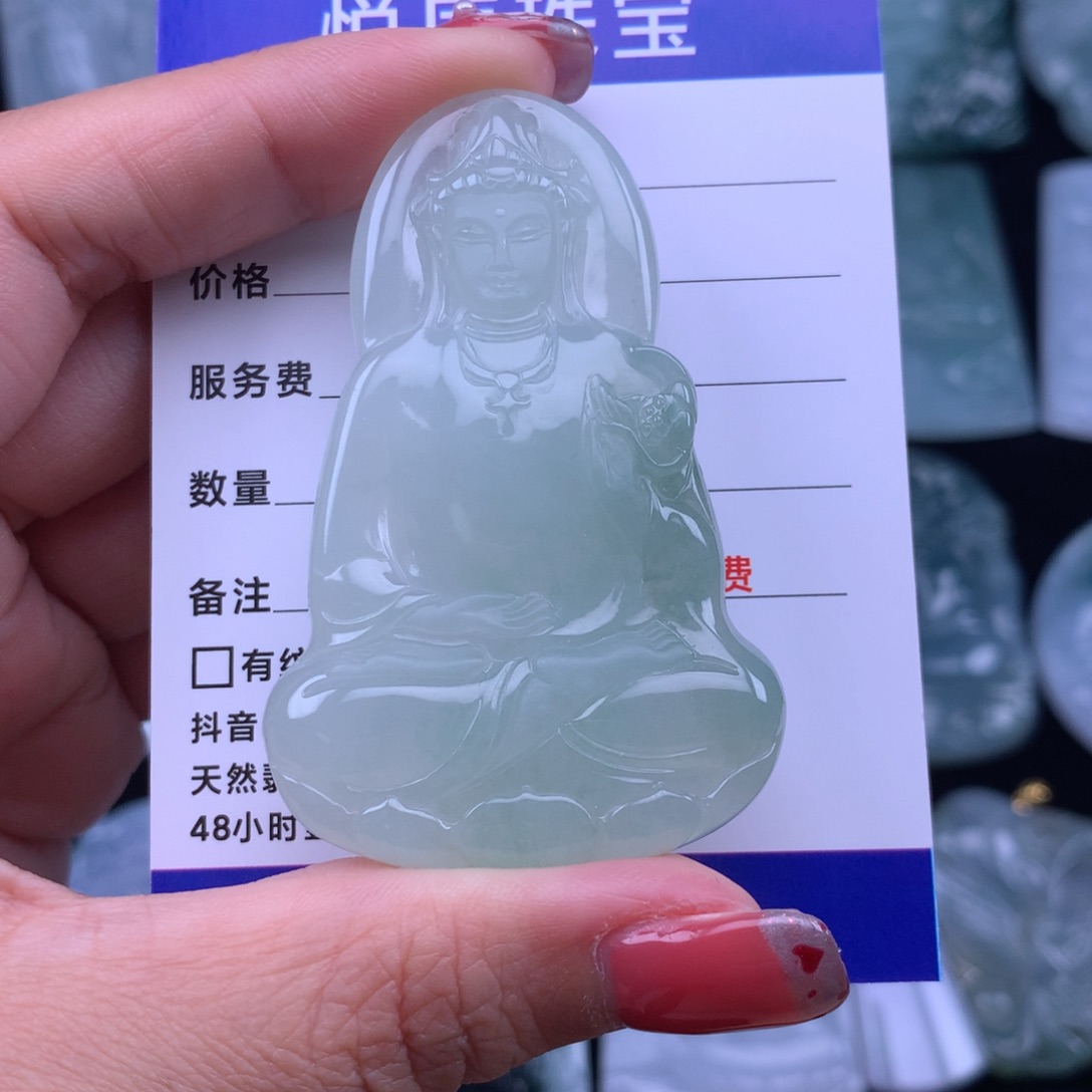 翡翠颈饰未镶嵌L****春翡翠