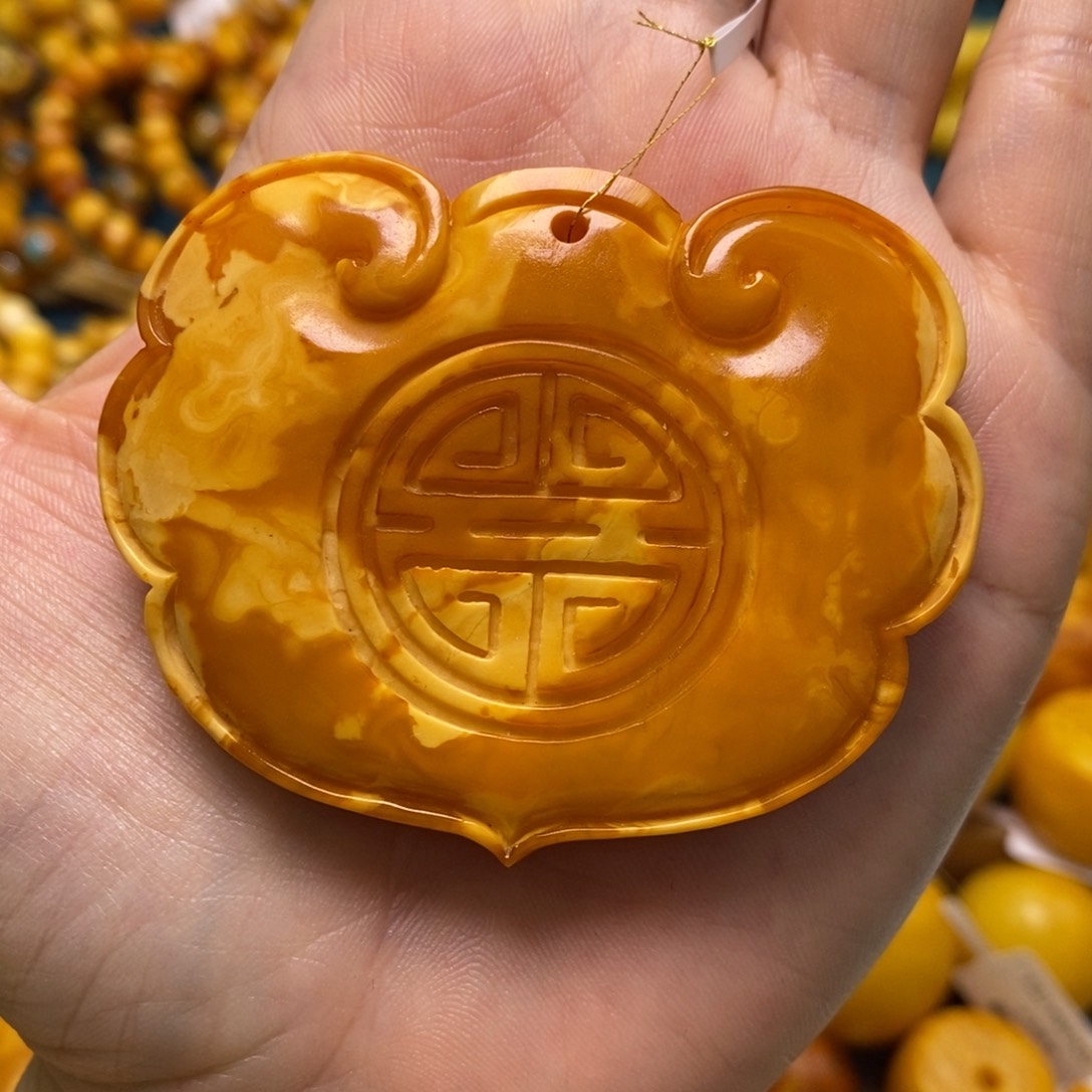 琥珀手链未镶嵌如意