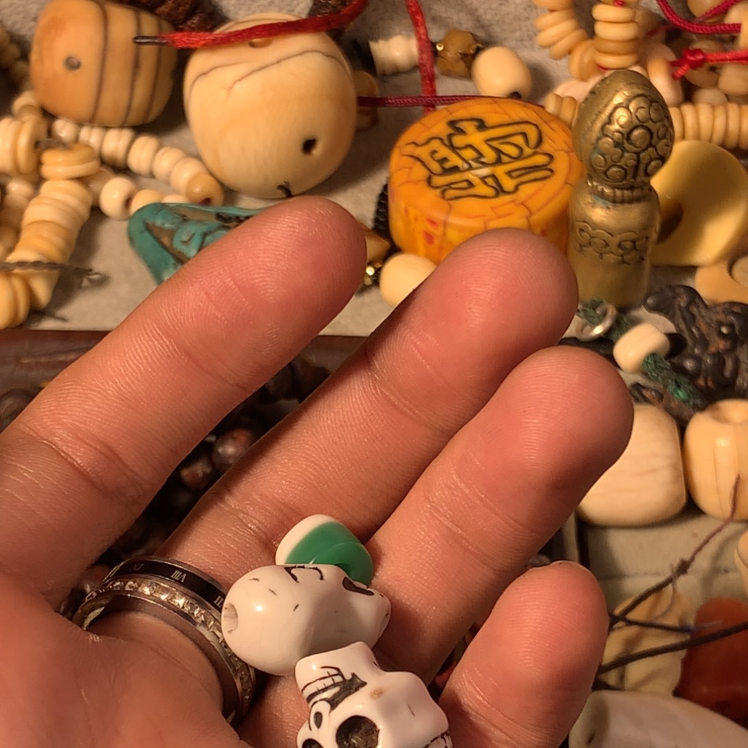 浩***）树脂制品扎西德勒扎西德勒