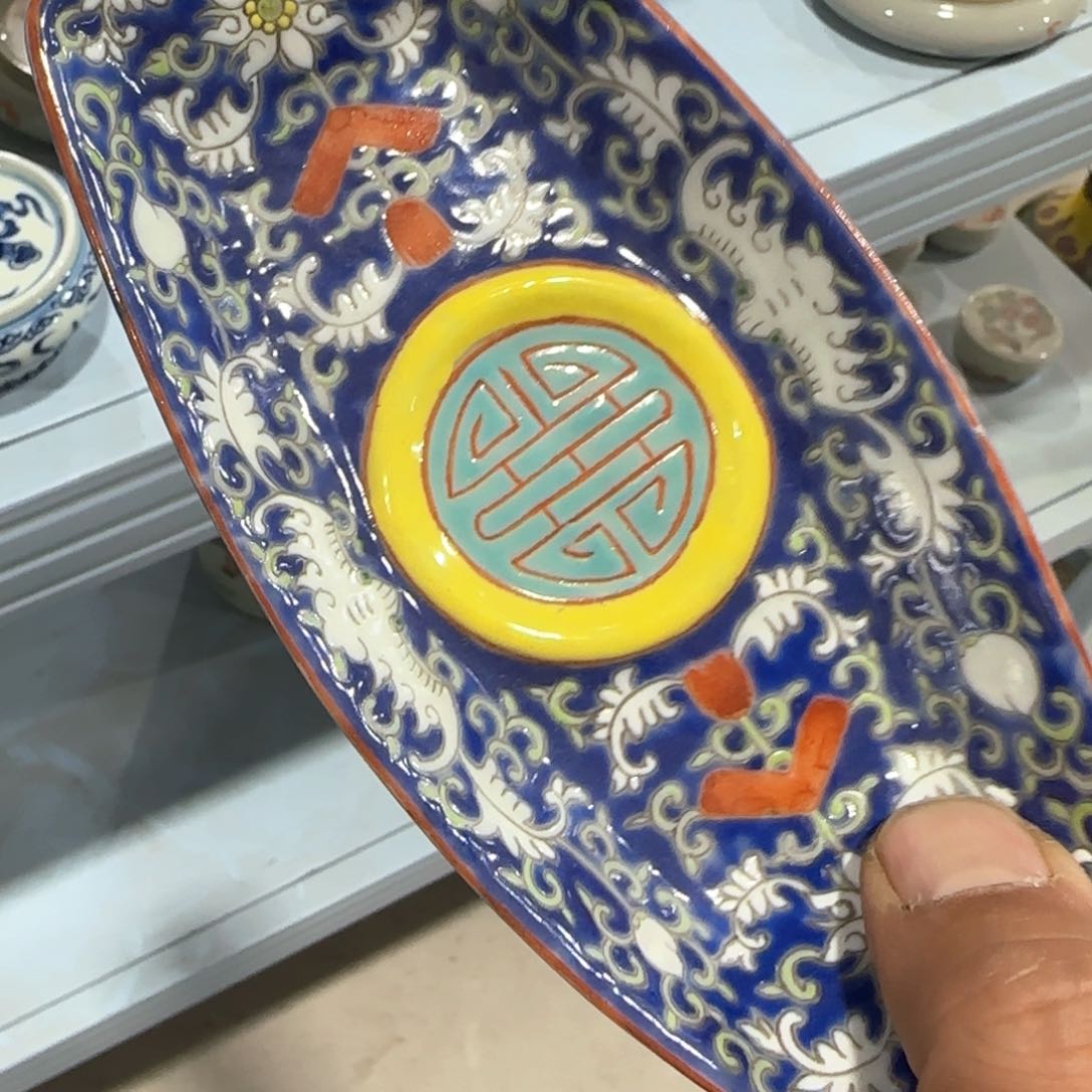 瓷片瓷器是在考虑图标与实物