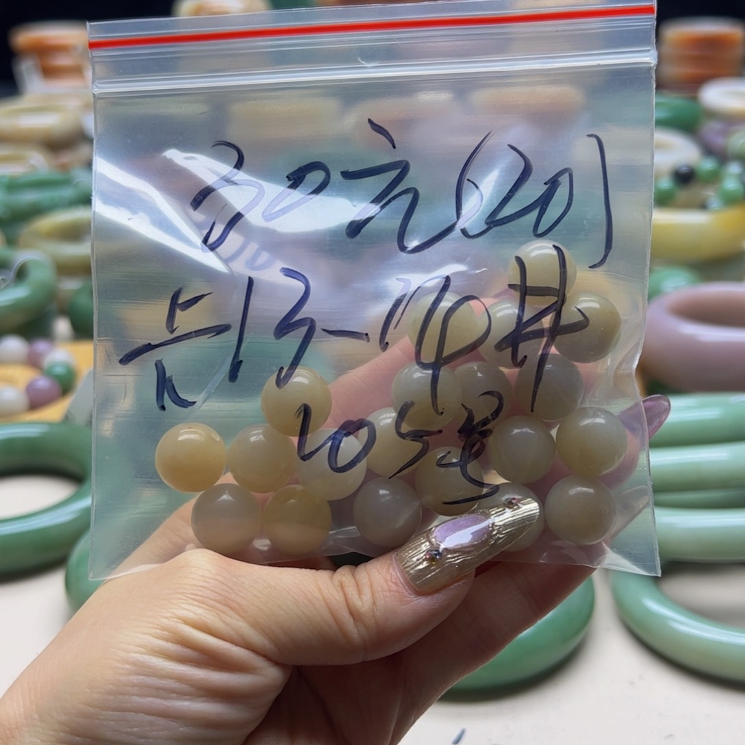 石英质玉手串未镶嵌