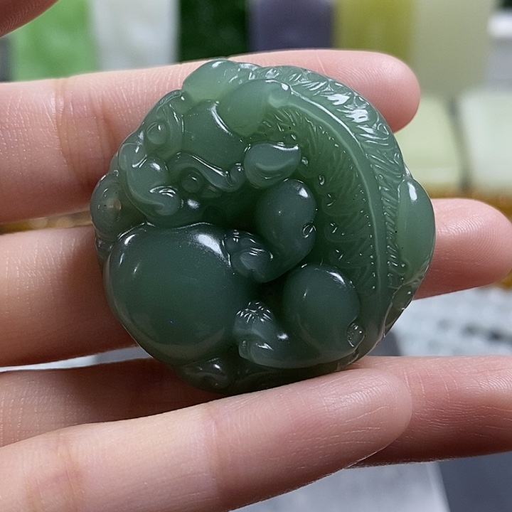 和田玉（糖玉）未镶嵌颈饰