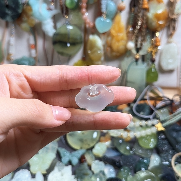 蛇纹石玉合金颈饰
