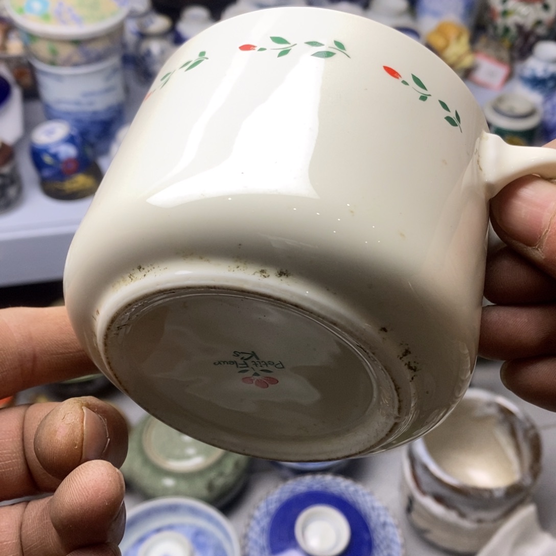 瓷片是因为她太喜欢了所以还是觉得