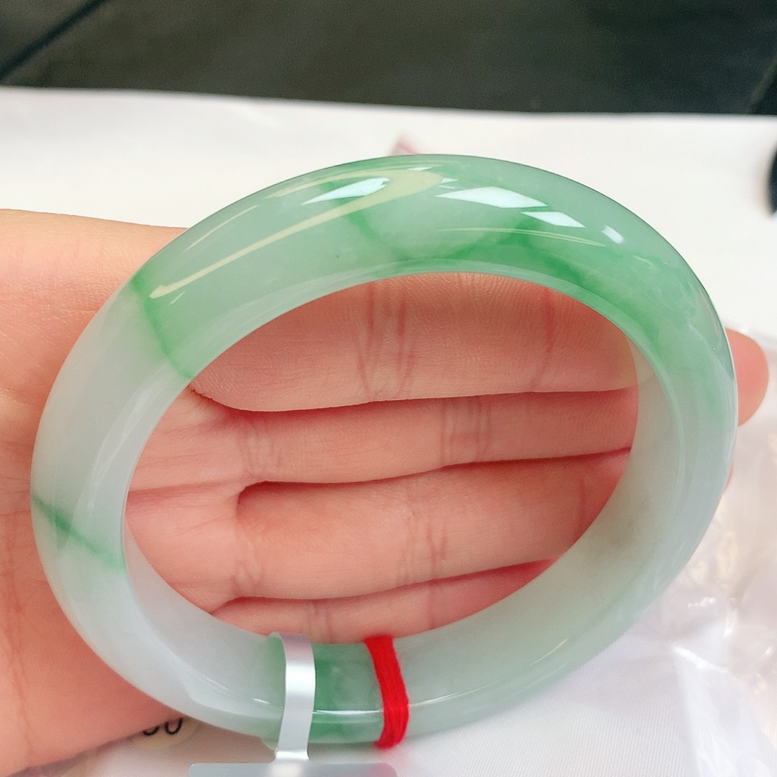 【闪购商品】翡翠手镯未镶嵌缅甸天然a货翡翠