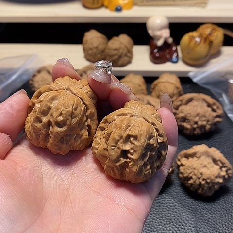 文玩核桃吊坠貔*。蛤蟆37