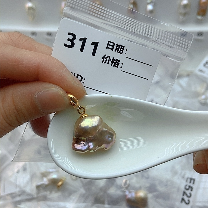 淡水珍珠颈饰未镶嵌