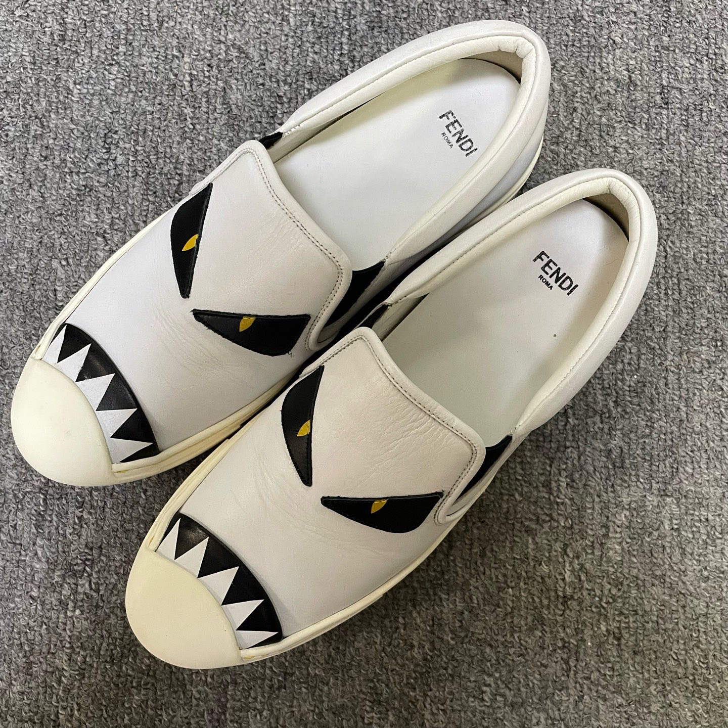 95新 FENDI/芬迪 小怪兽厚底低帮时尚板鞋 37码/14966