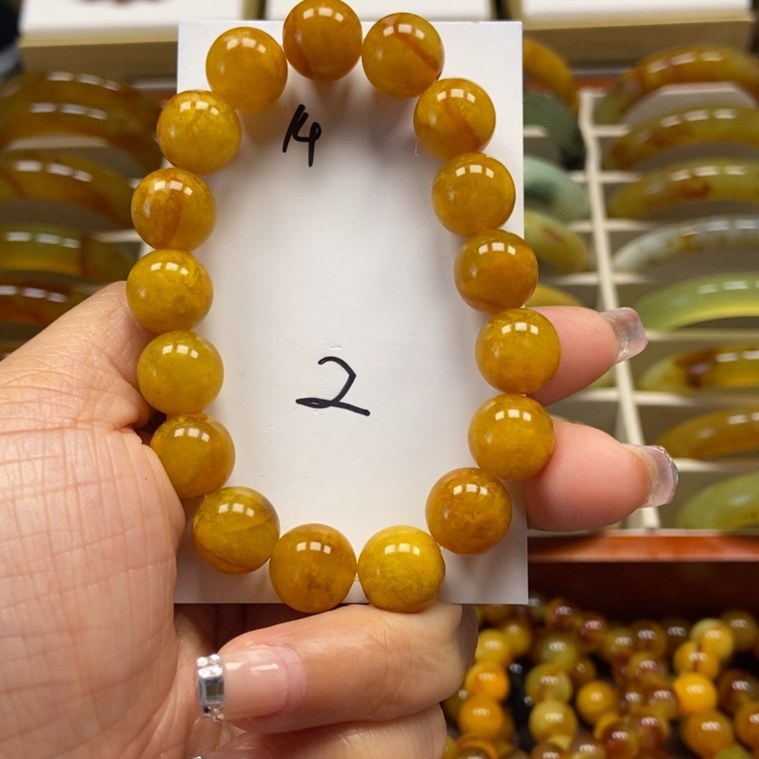 蛇纹石玉手串未镶嵌