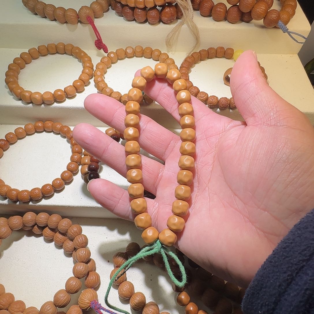 猴头核桃手串猴头雕刻奶酪福利