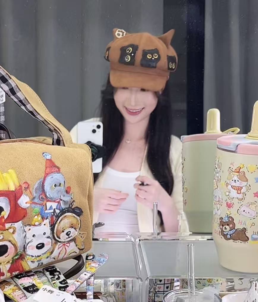 41潮玩 小猫帽子