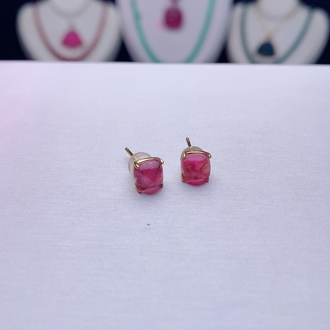 碧玺耳饰18K金镶嵌碧玺耳饰