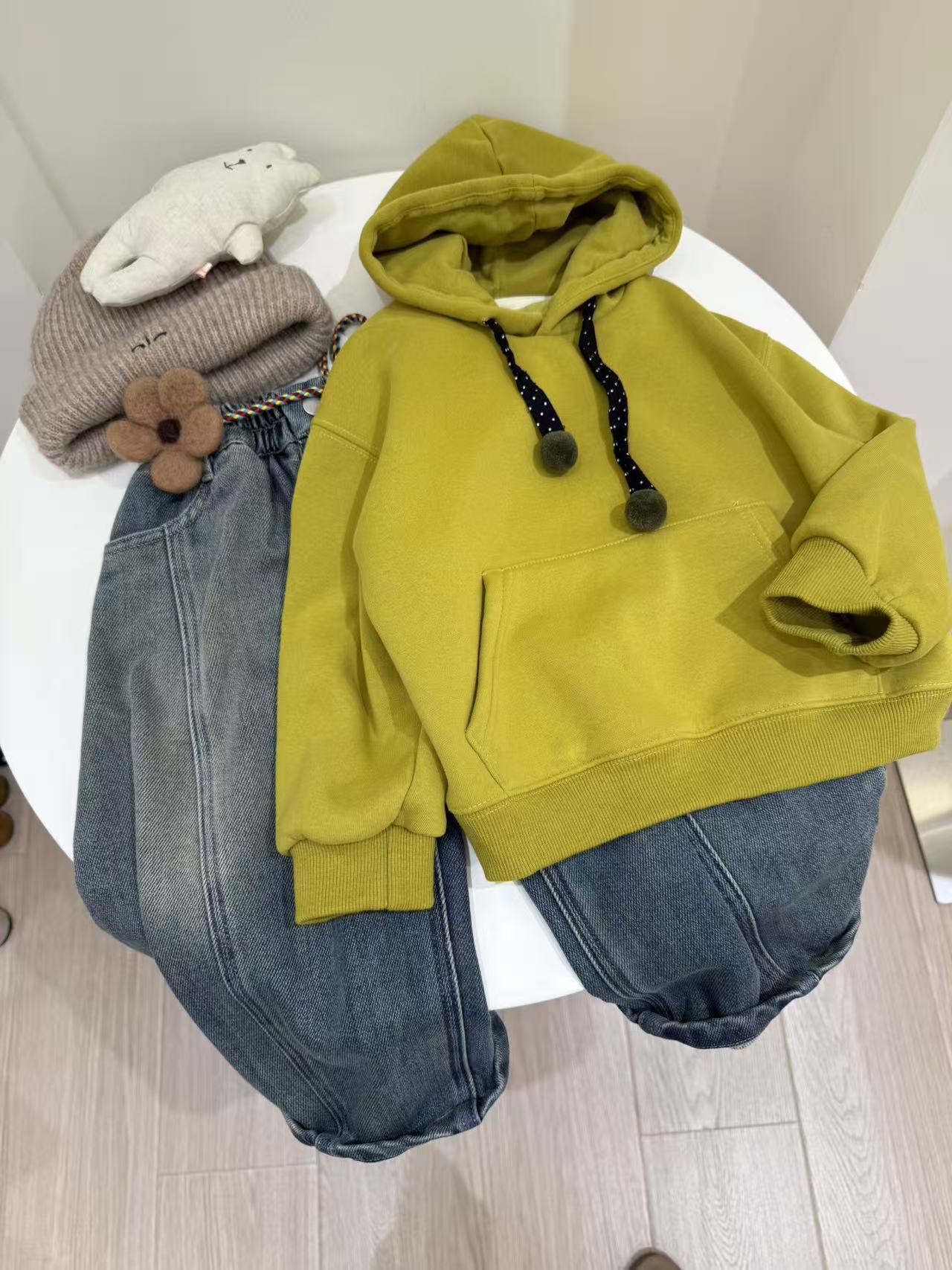 里小外003-秋季连帽芥末绿男女童通用卫衣带帽纯色25新款韩版上衣