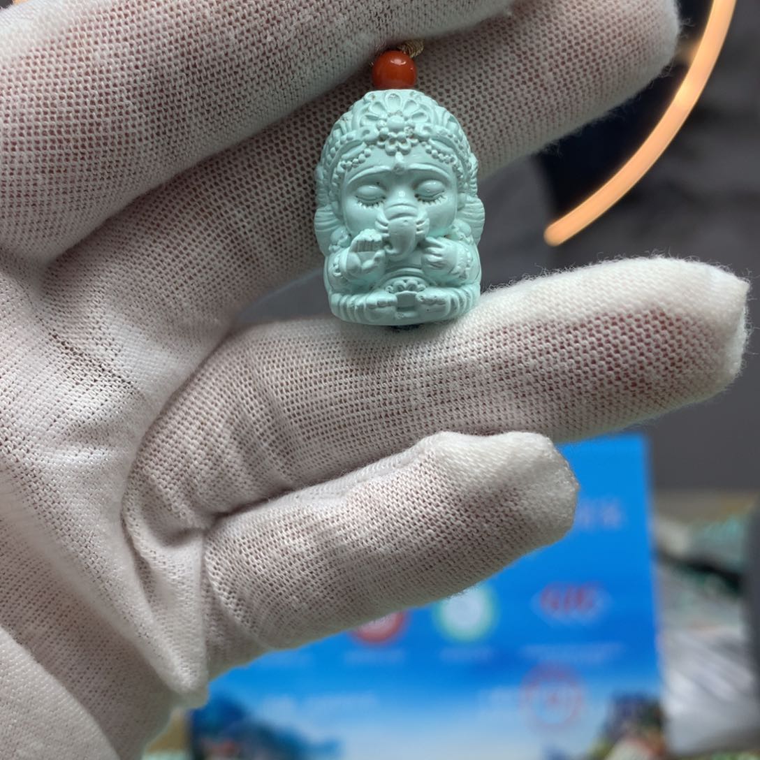 绿松石挂件未镶嵌