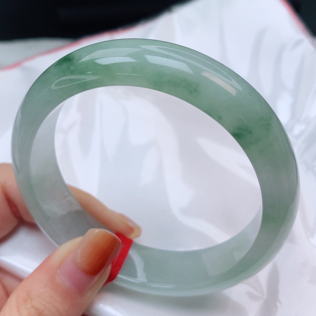 未镶嵌手镯翡翠翡翠手镯