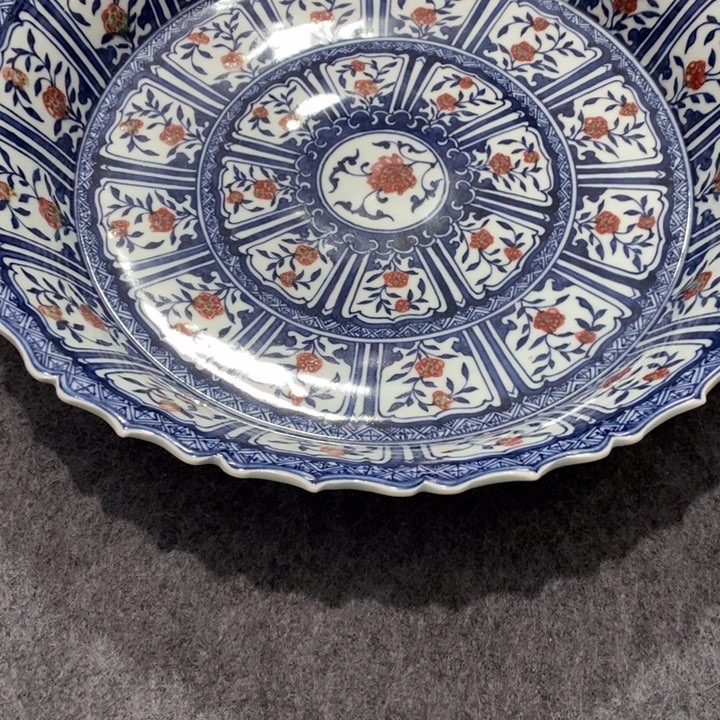 景德镇陶瓷工艺品汪*