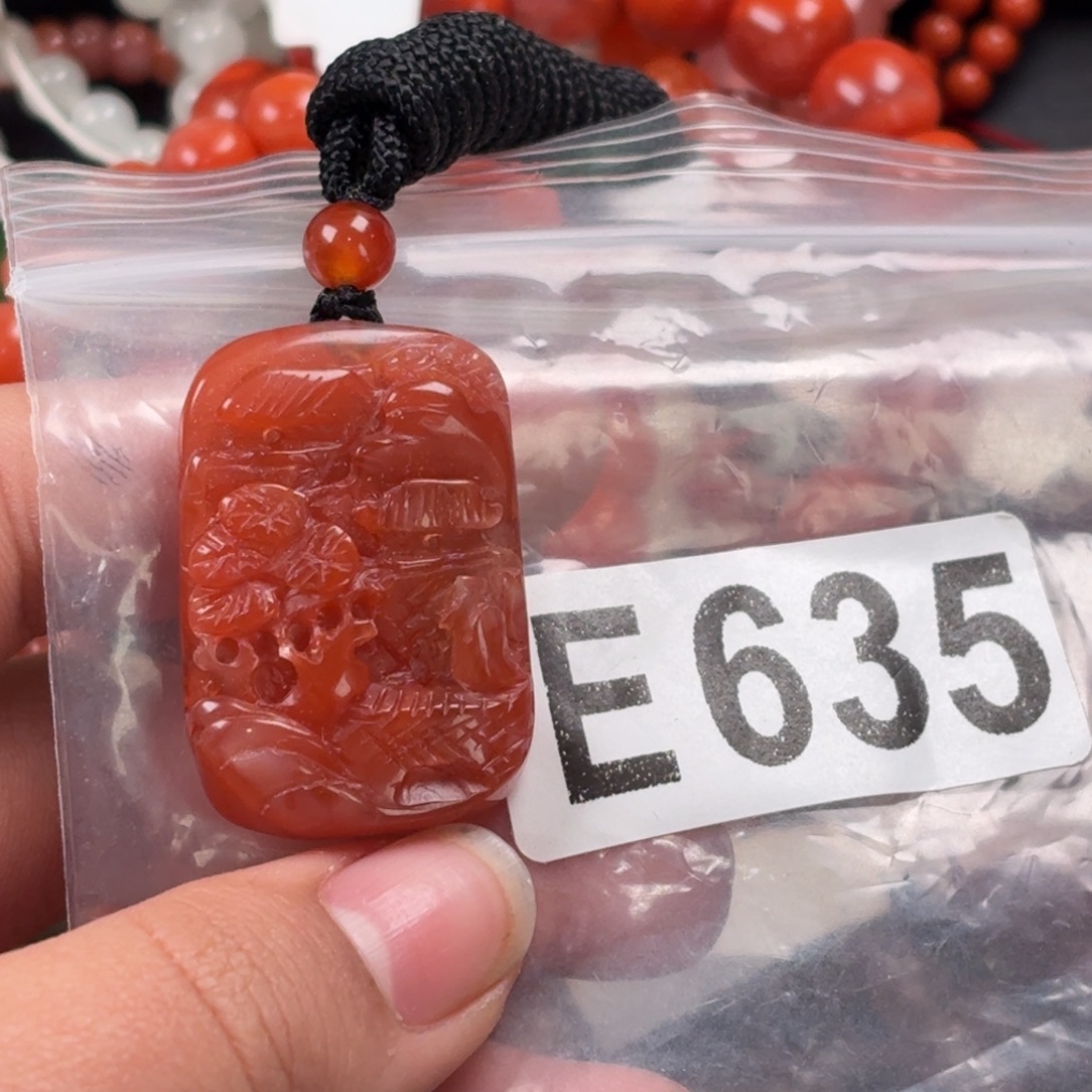 南红玛瑙未镶嵌珠宝奇石