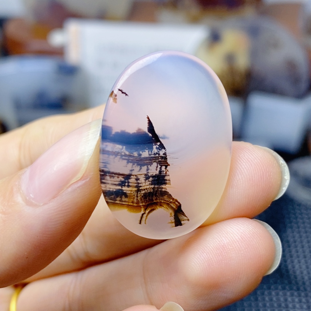 玛瑙/玉髓未镶嵌珠宝奇石