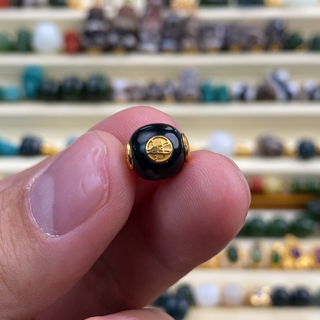 翡翠颈饰18K金镶嵌苦****z