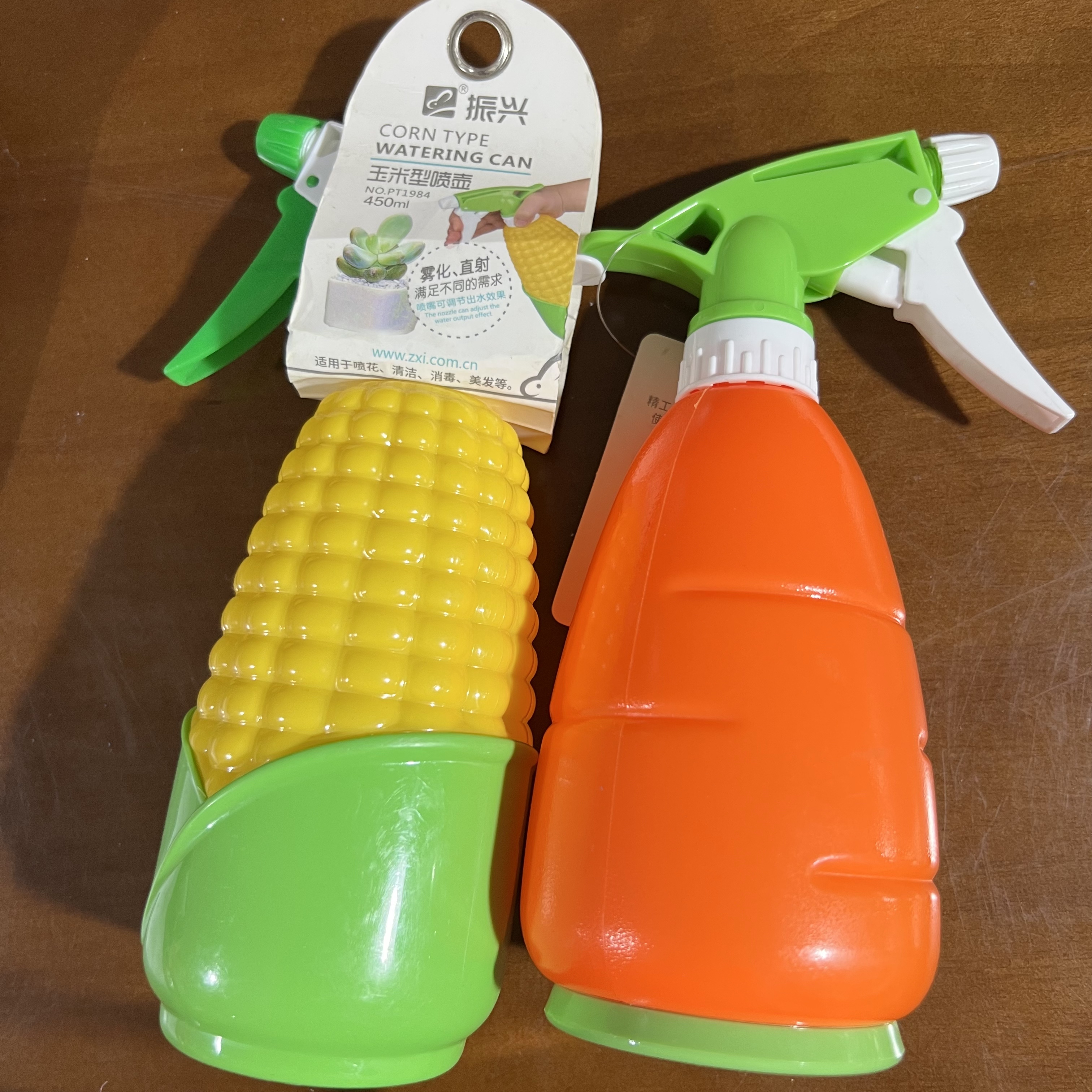 家务清洁消毒洒水浇花多功能喷雾器