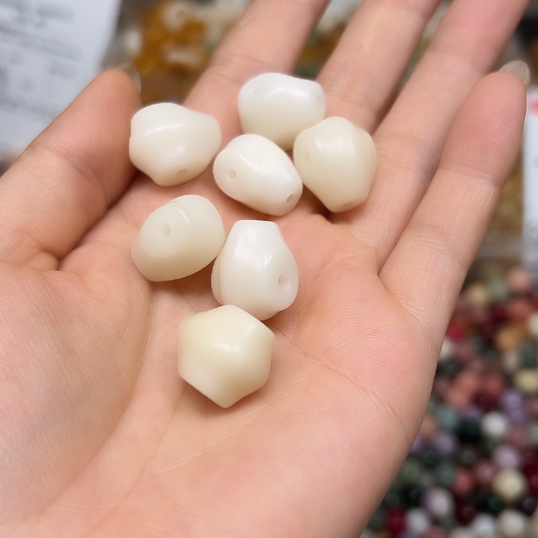 菩提根/象牙果手串卡17沙鱼背三通3颗