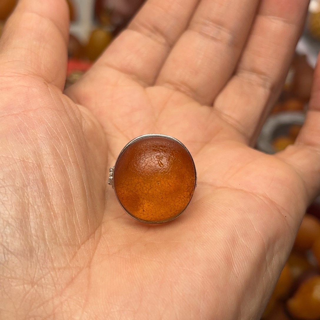 琥珀裸石未镶嵌天然蜜蜡