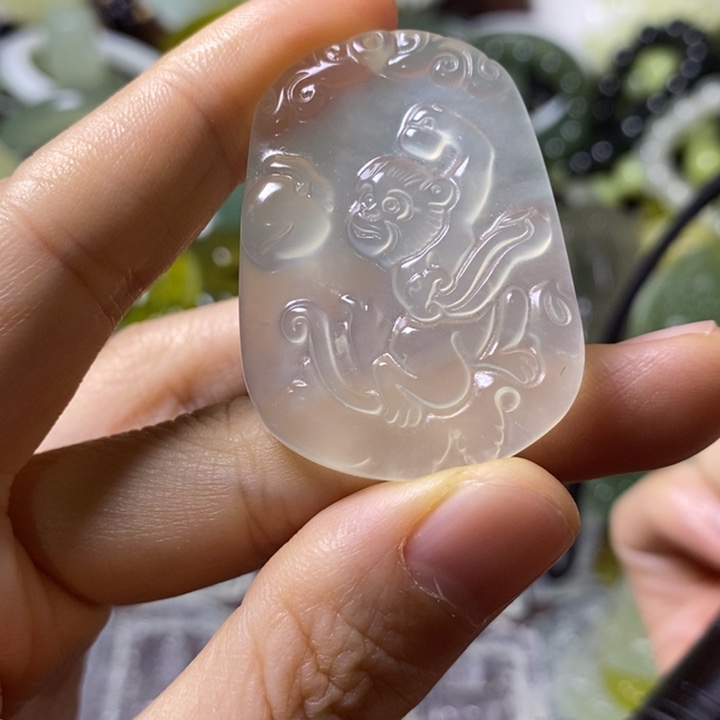 岫玉岫玉挂件未镶嵌没****）