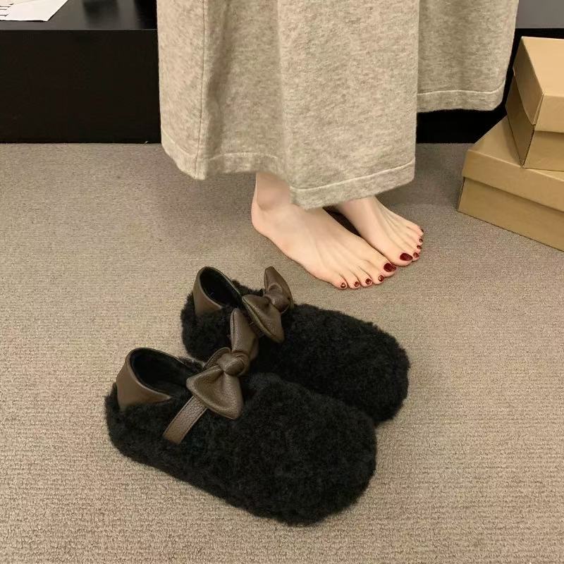 W5220-5一脚蹬豆豆鞋女冬新款百搭羊羔毛毛鞋外穿一字扣加绒