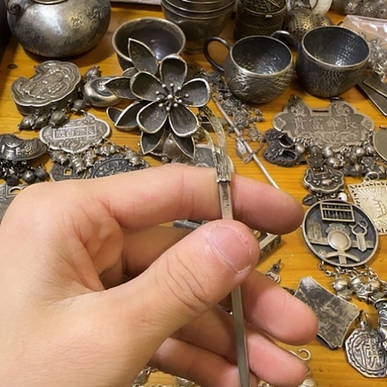 沉***@足银木质足银发簪