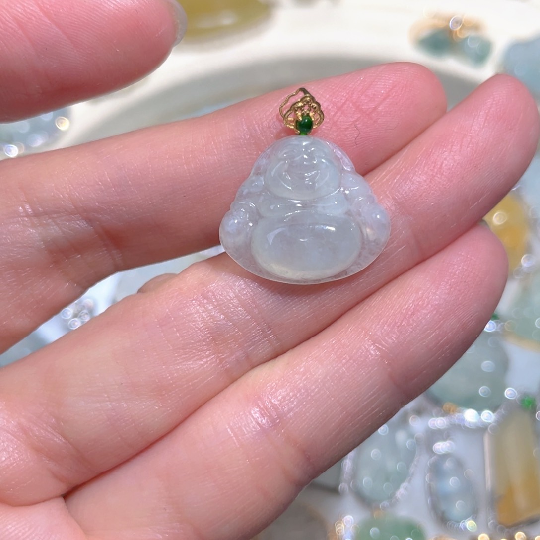 翡翠颈饰18K金镶嵌翡翠