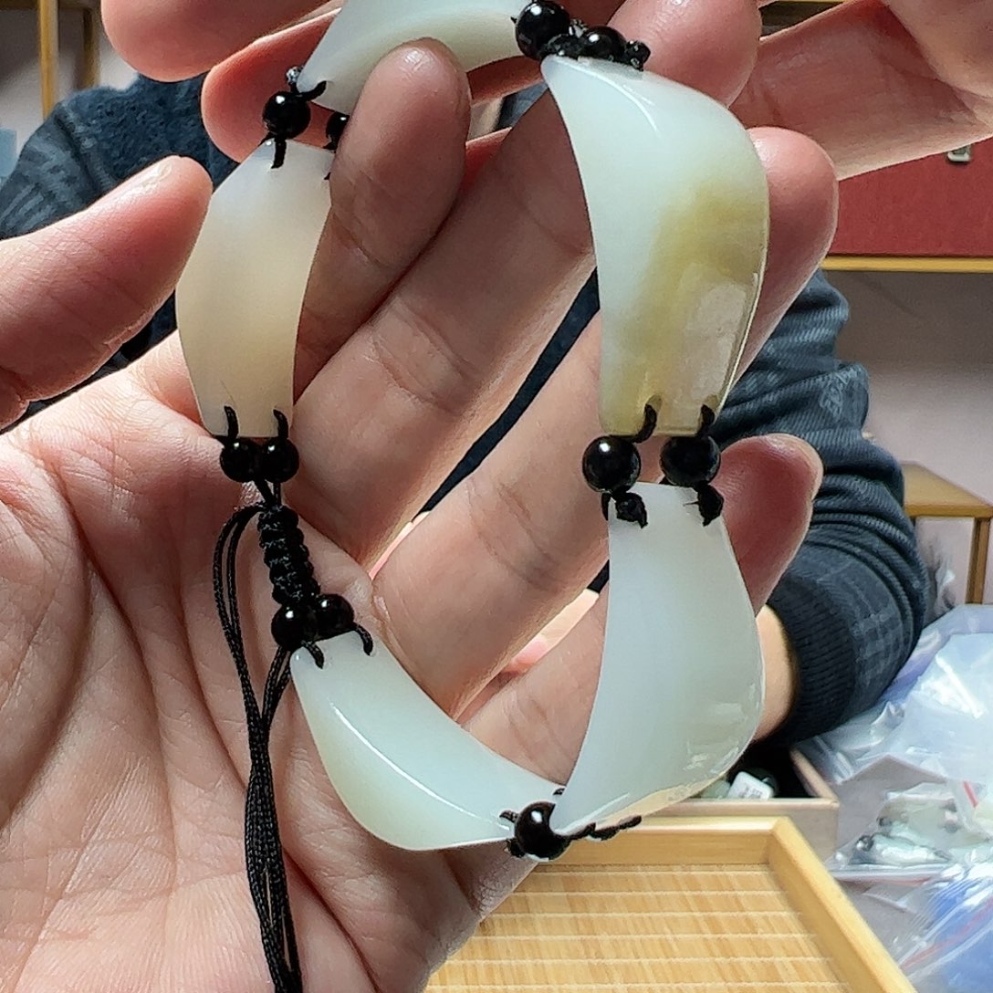 【闪购商品】和田玉手串未镶嵌