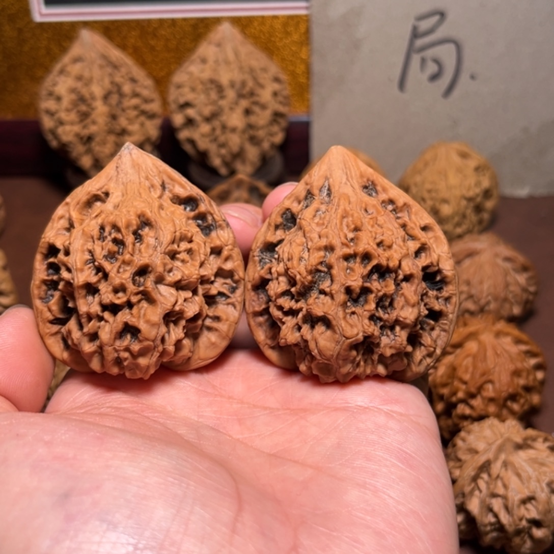 文玩核桃吊坠官帽