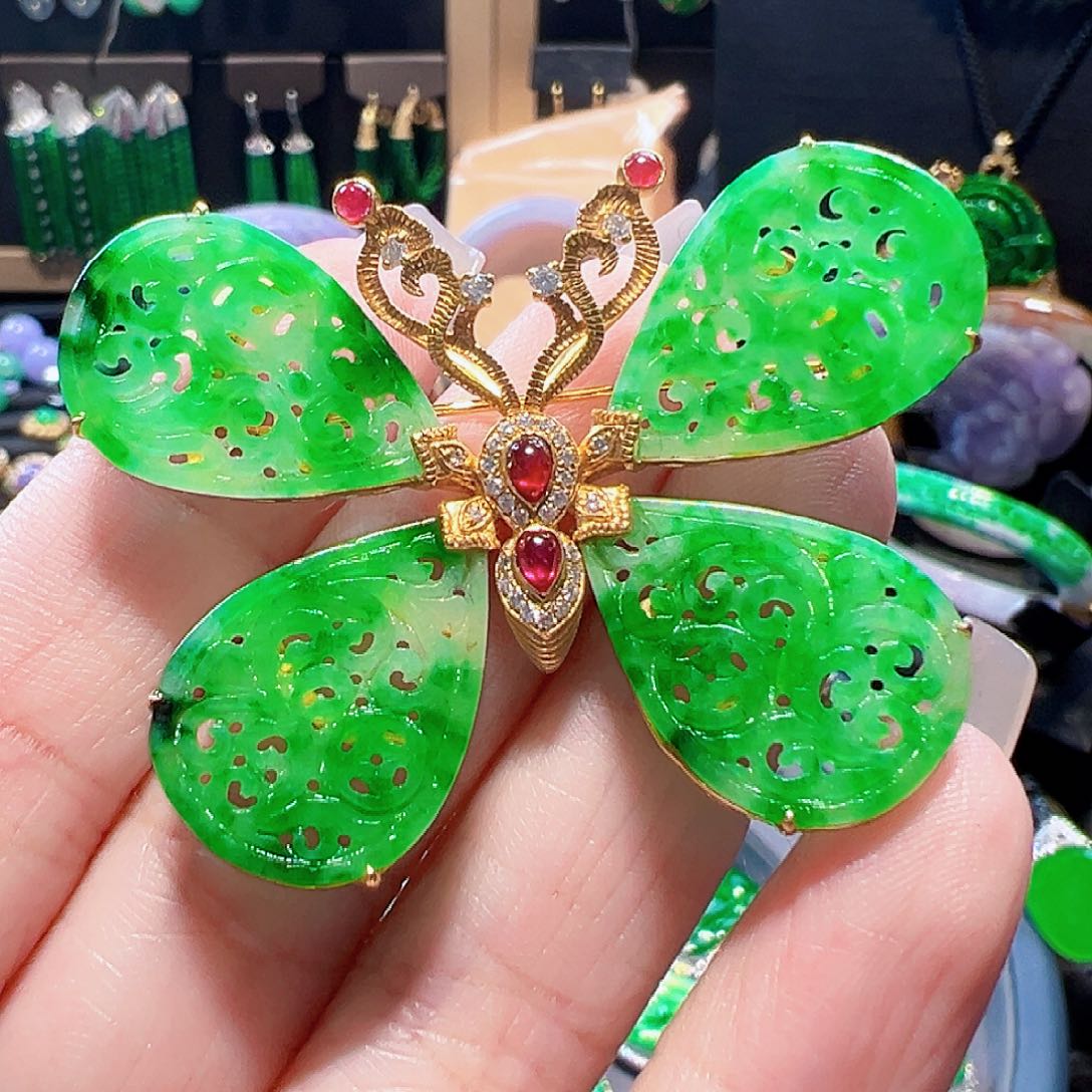 翡翠颈饰18K金镶嵌签收后24小时鉴赏期