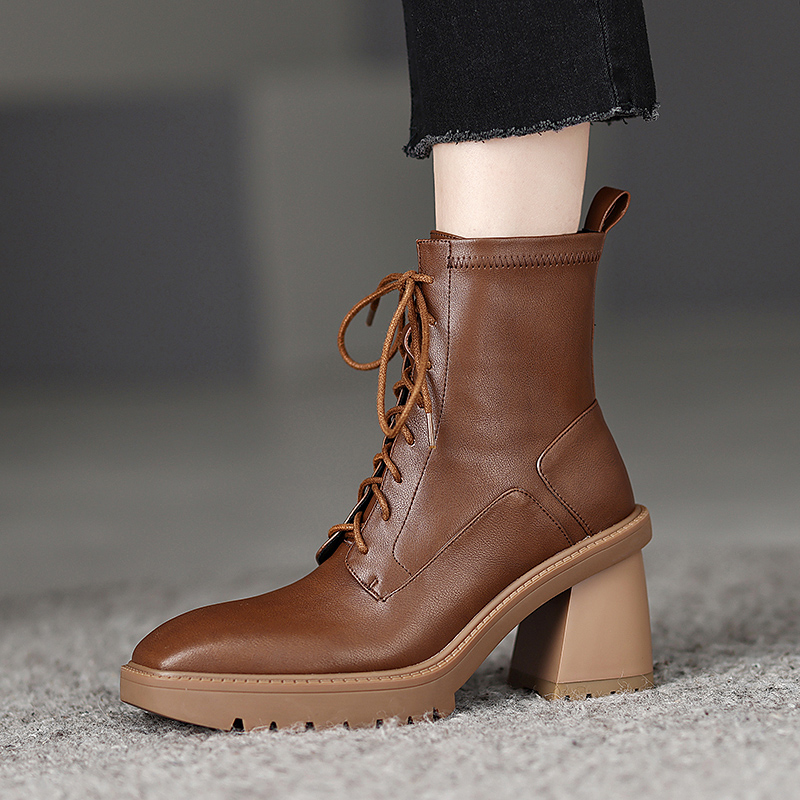 21-8050--牛皮鞋面-猪皮鞋垫-橡胶大底-跟高8.5cm