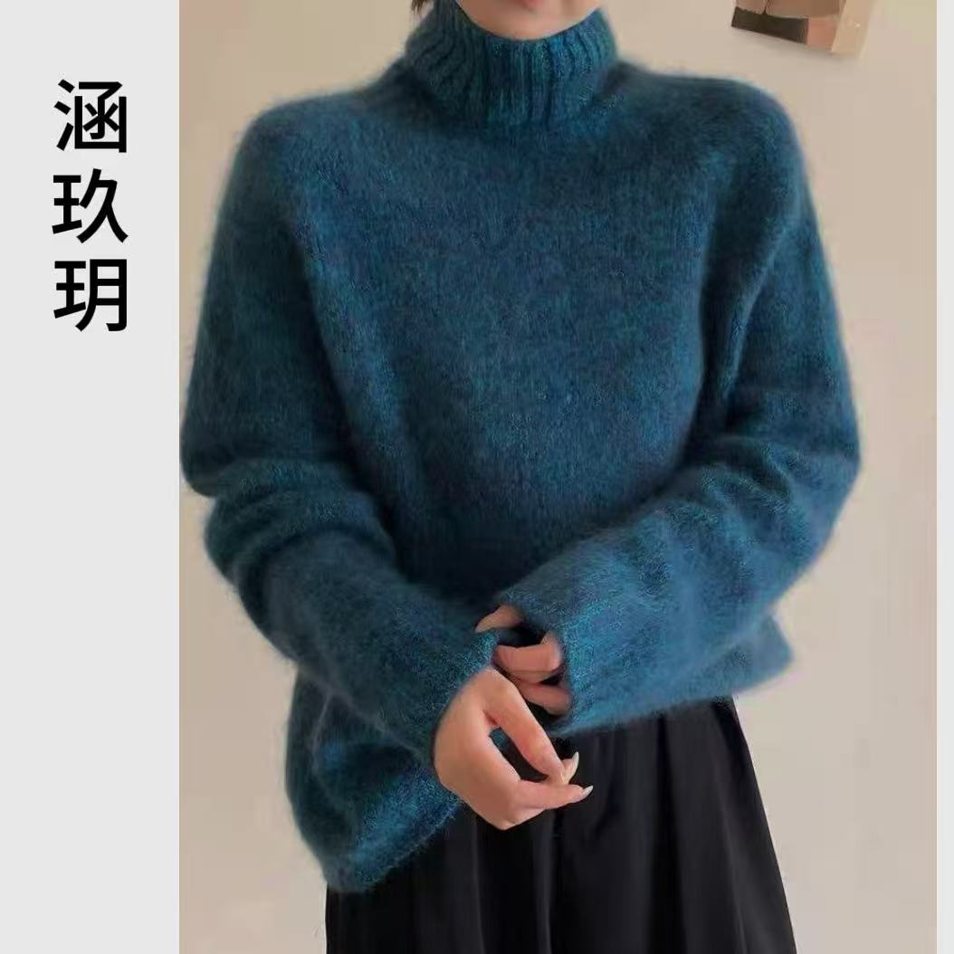 涵玖玥【珍奢拉绒】北纬38.5度 冬日暖暖绒款花纱高领上衣影05-895