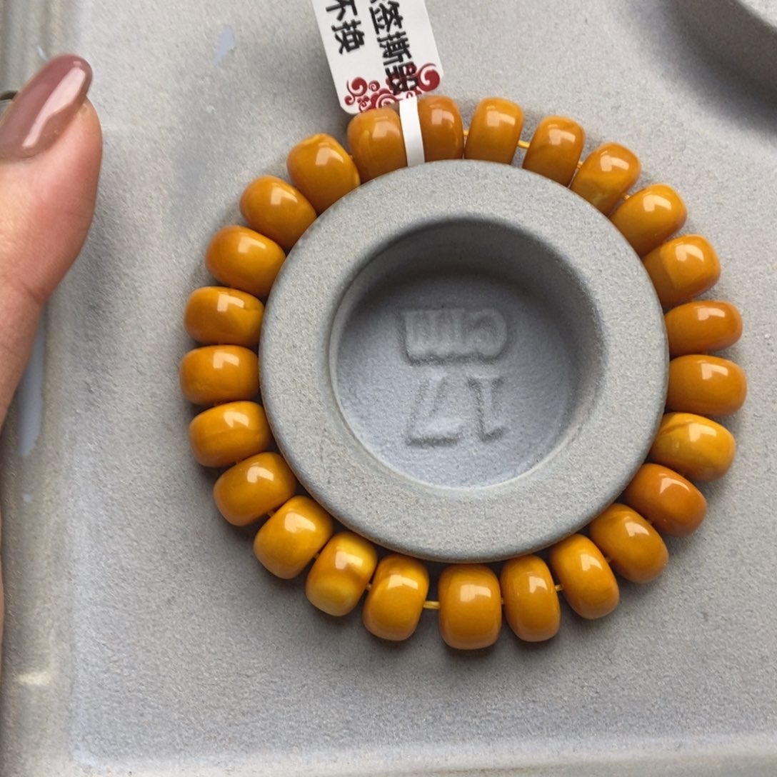 蜜蜡珠宝奇石未镶嵌