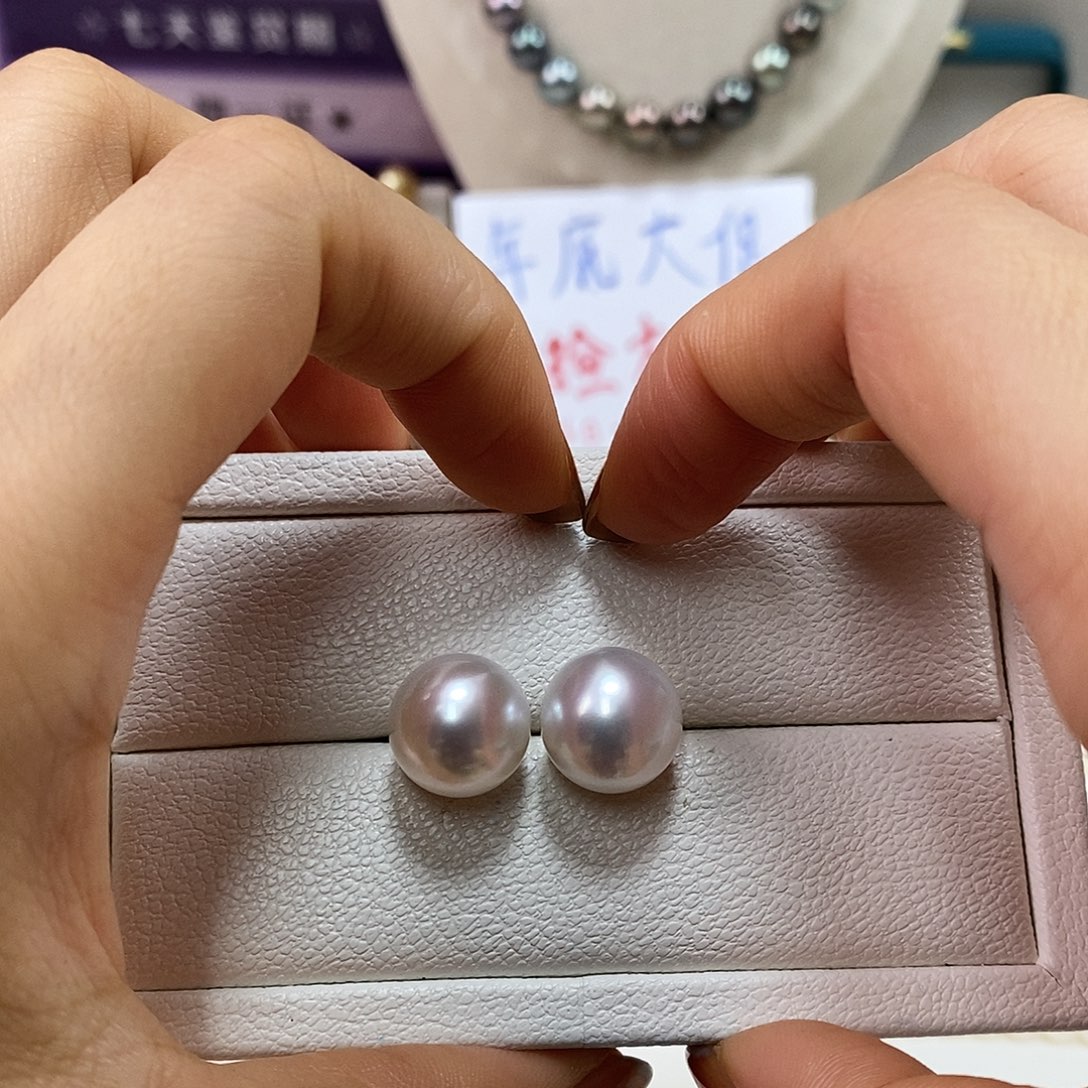 海水珍珠18K金镶嵌耳饰12.9m冷光澳白耳钉（维纳斯品质）