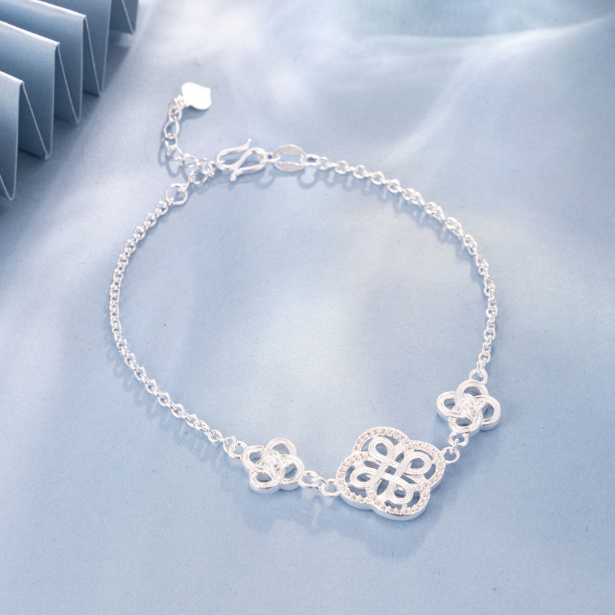 足银合成锆石手链 【银烁】足银999.9古法中国结手链轻奢时尚百搭女