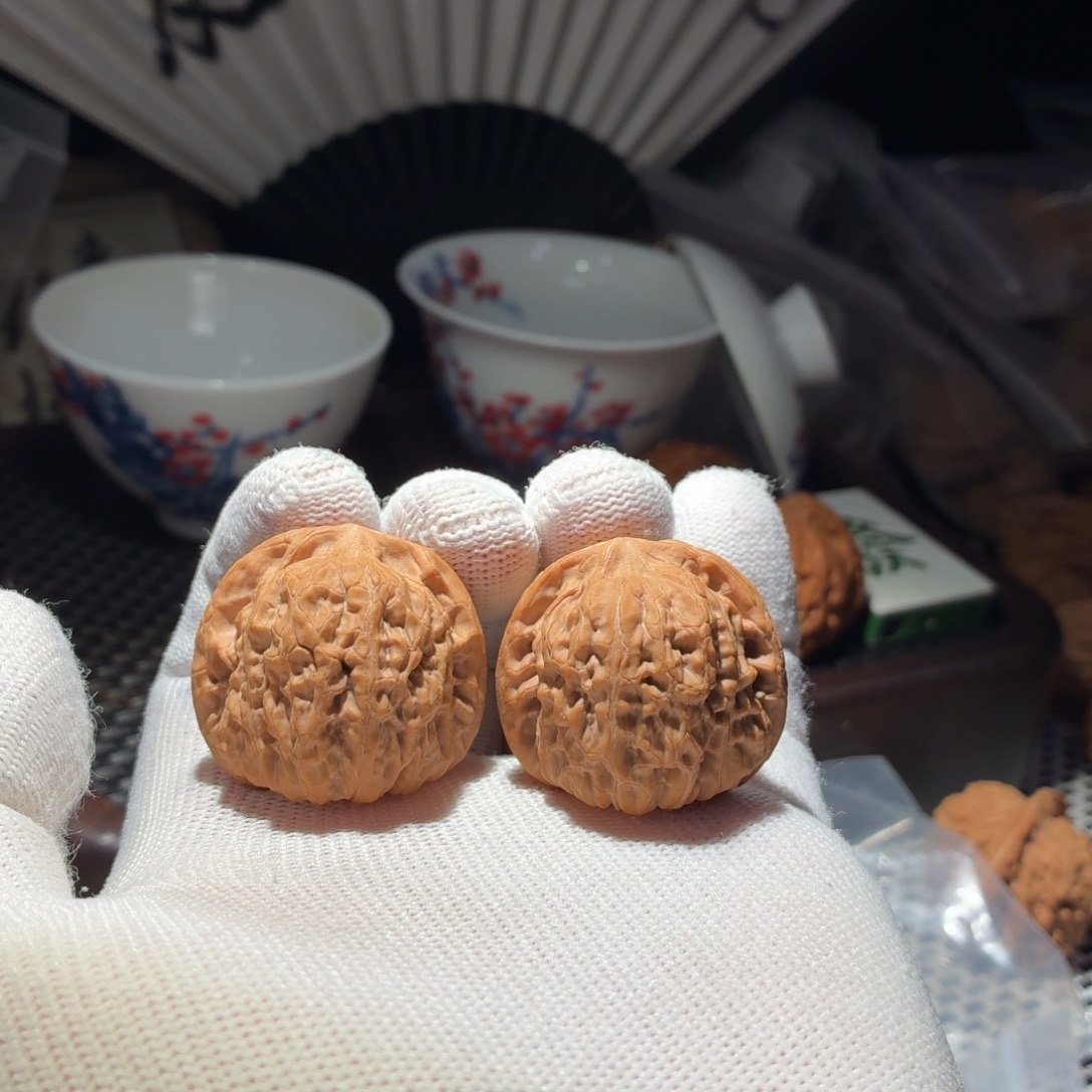 文玩核桃吊坠36黑马