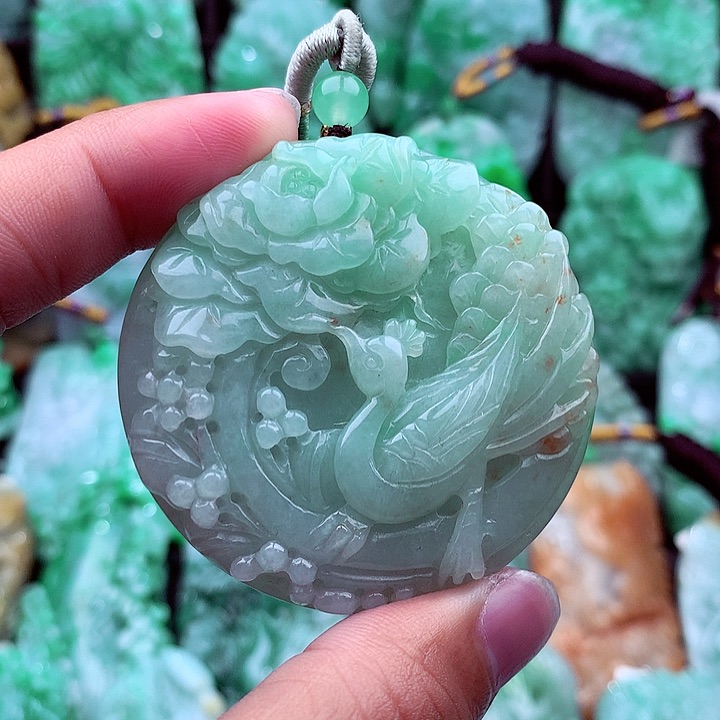 翡翠吊坠(不含链)未镶嵌