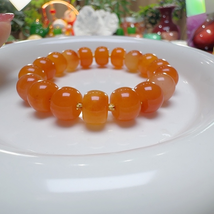 鑫***儿石英质玉未镶嵌手串