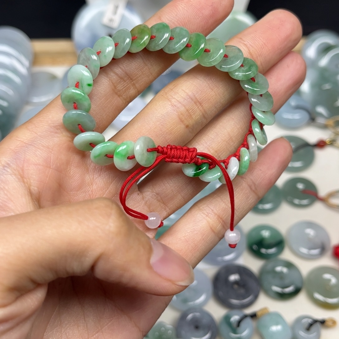 翡翠未镶嵌颈饰天然翡翠Ａ货