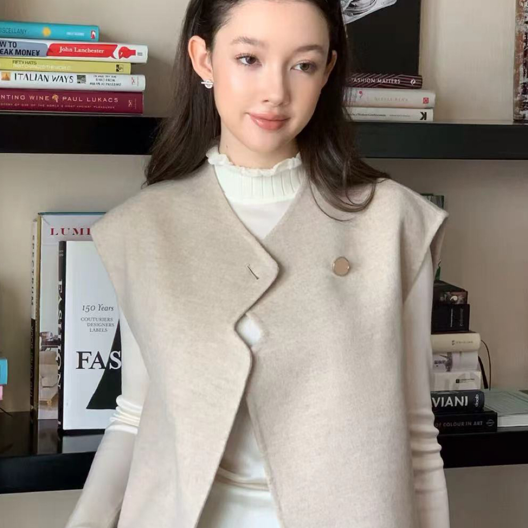 〖麦言女装〗简约休闲时尚大衣109-299