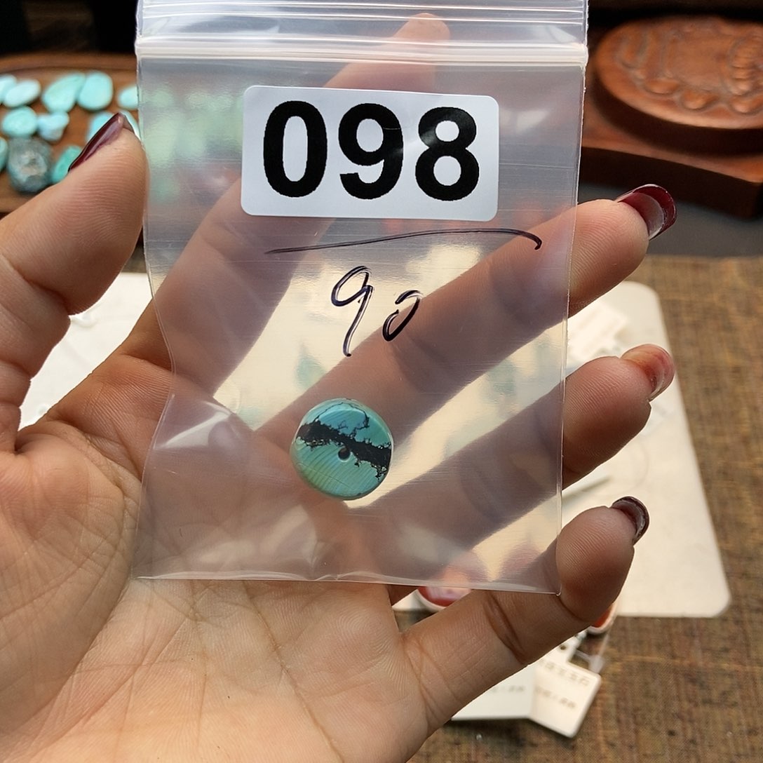 【闪购商品】翡翠挂件未镶嵌宝*配件