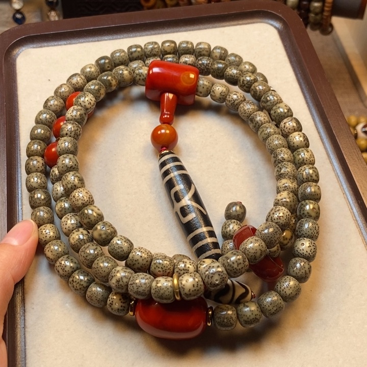 菩提吊坠未镶嵌大**狼星月菩提子